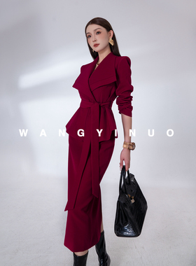 MD依诺【风情万种】2025秋季款新品设计感洋气轻奢西服半身裙套装