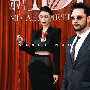 2026早春新款 典雅 女时尚 百搭撞色短款 外套 MD依诺 翻领西装 英式