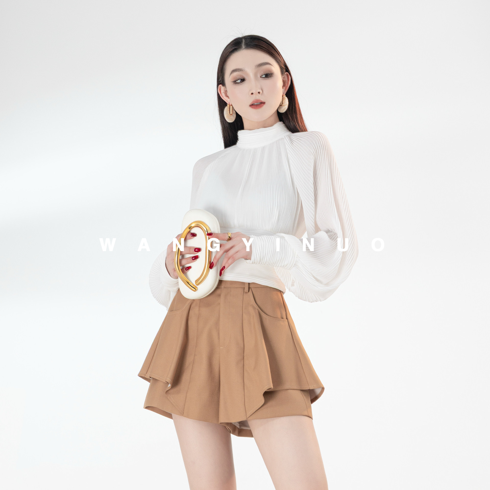 MD依诺【杏林挚简】2026新款时尚百搭设计师气质纯色长袖休闲上衣