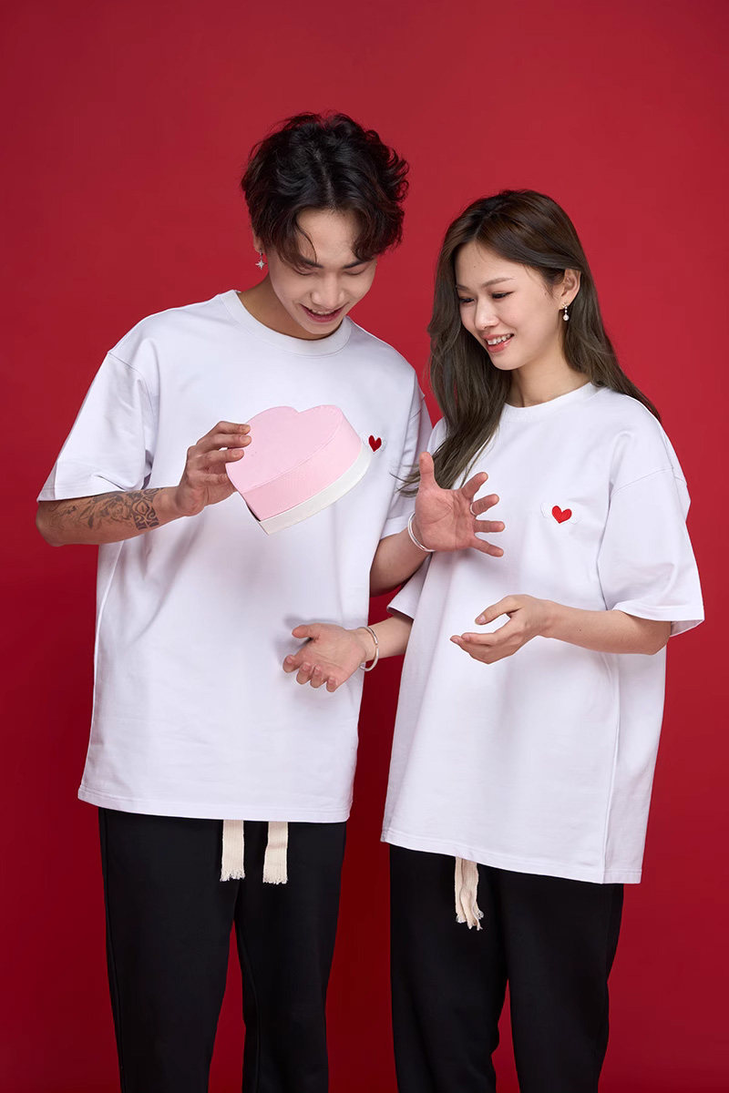 LoveBonded刺绣爱心情侣装t恤