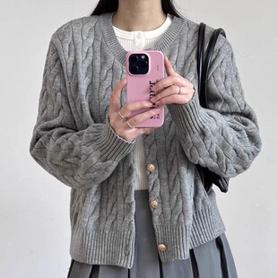 穿搭韩系短款 麻花毛衣长袖 早秋冬季 外套女装 独特漂亮上衣 针织开衫