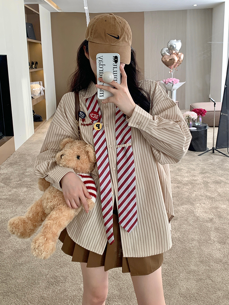 条纹衬衫女2025春秋上衣宽松韩版设计感小众法式别致长袖衬衣外套