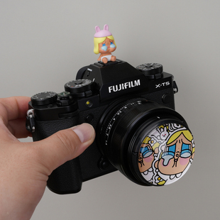 哭娃相机镜头盖热靴适用M50佳能R50富士XT50XM5尼康Z30索尼ZVE