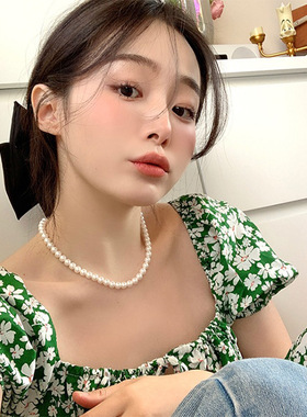 珍珠项链女轻奢小众设计感玻璃贝珠锁骨链白色圆珠饰品颈链夏