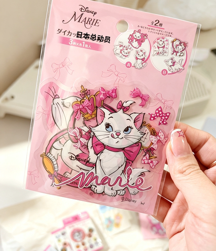 在途日本购正品迪士尼玛丽猫pu皮挂件贴纸收纳包拉链扣整理袋贴布