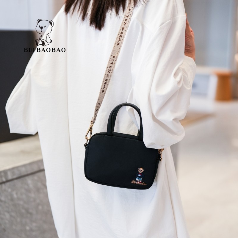 北包包新款时尚百搭斜挎小包女通勤包纯色休闲牛津布保龄球手提包