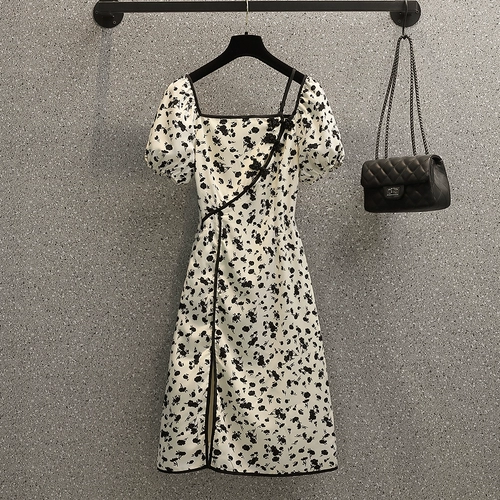 高级感绝美小裙子女夏天大码微胖mm复古旗袍改良版碎花方领连衣裙