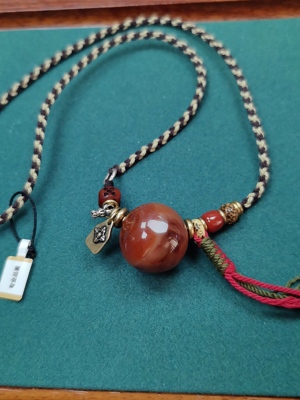 糖球老气珠光宝气藏传玛瑙玉髓油润漂亮饱满