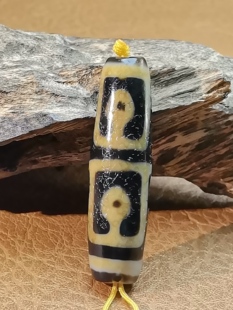 地门菩提四眼天珠藏传九眼石页岩玉髓玛瑙真品油润金沁老气风化