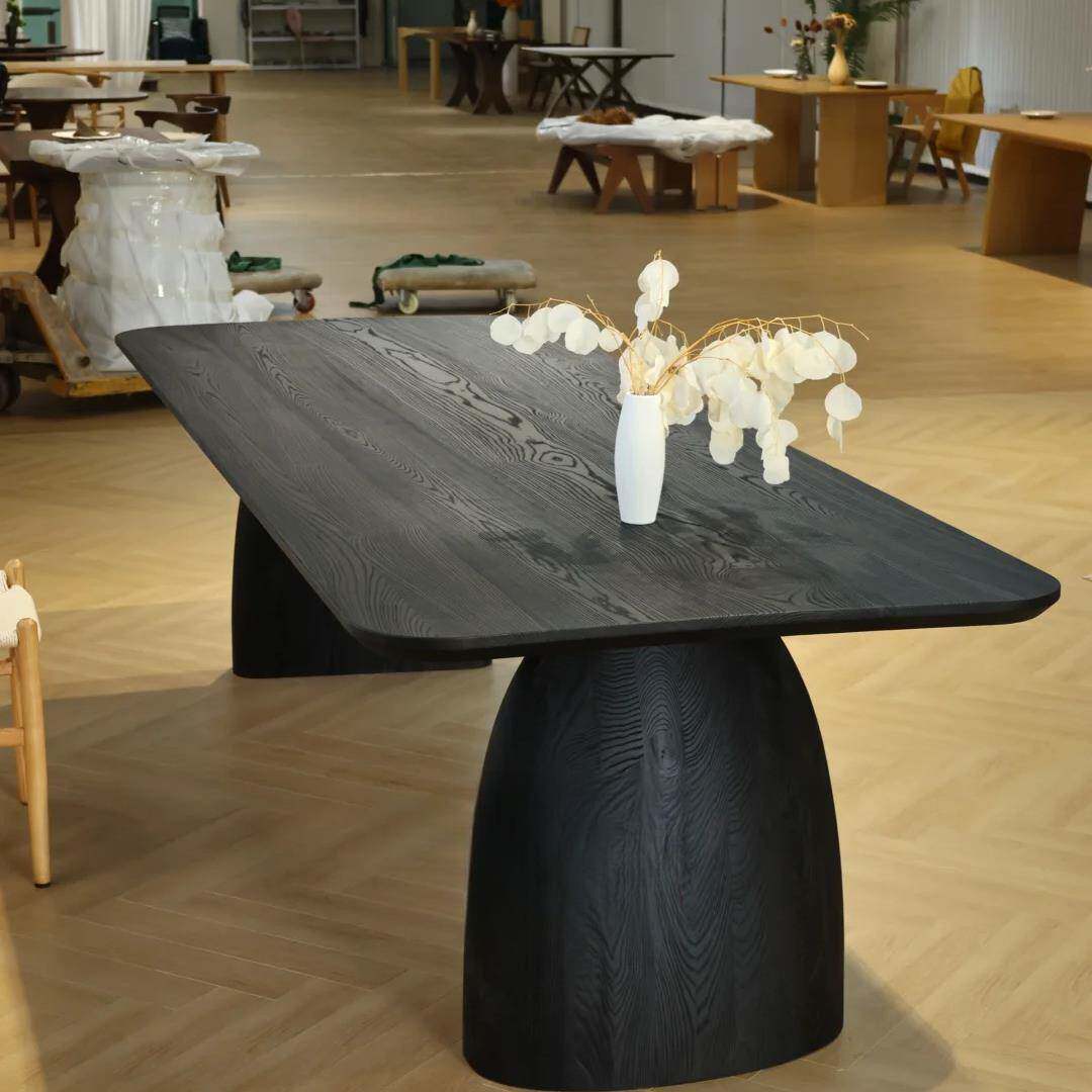 侘寂风碳化白蜡木餐桌原木设计师实木餐桌