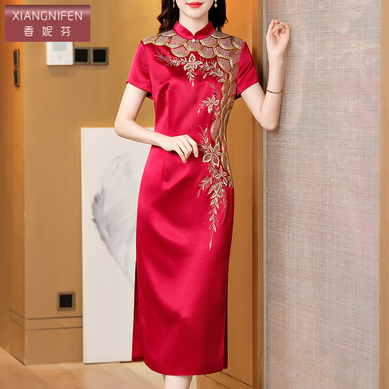 简约通勤优雅端庄时尚