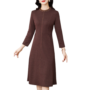 香妮芬端庄大气格子妈妈款连衣裙2026新款春季高级感超好看长袖裙