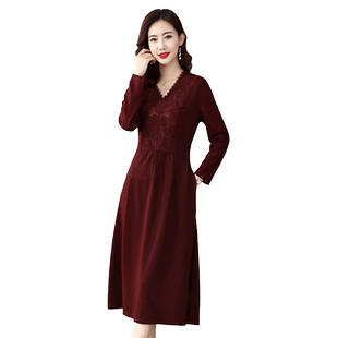 香妮芬红色洋气休闲连衣裙女优雅2026新款秋季阔太太贵夫人裙