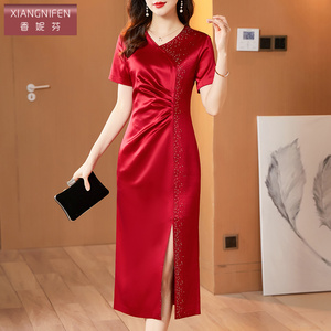 香妮芬醋酸婚宴连衣裙高级感2026新款夏高端丈母娘喜婆婆敬酒礼服