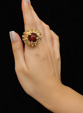 西班牙小众设计红色石头纹理戒指