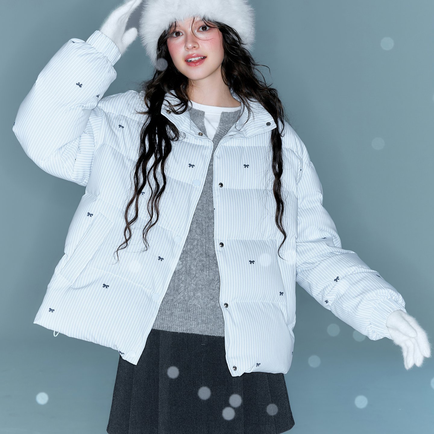 白鸭绒 2025冬季新款韩版羽绒服女 短款立领条纹宽松蓝色面包服