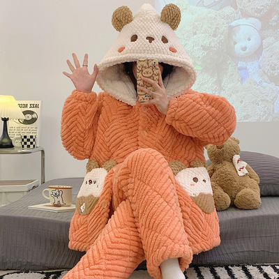冬季加厚珊瑚绒睡衣女冬天三层夹棉可爱保暖连帽家居服可外穿套装