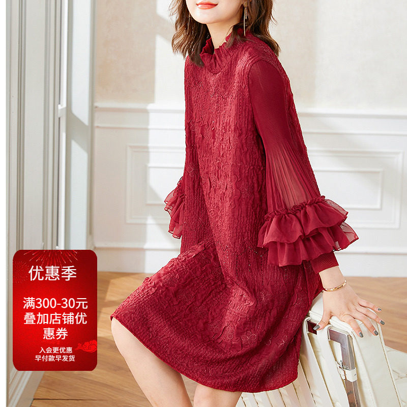 红色连衣裙高端精致2024秋装大码大码婚礼晏会新中式喜婆婆新娘服