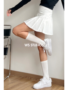 wsstudios 复古学院风梭织压褶纯色高腰显瘦百褶裙带安全裤半身裙