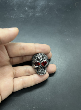 骷髅头戒指男女个性嘻哈钛钢指环时尚潮人食指戒指 美码9号