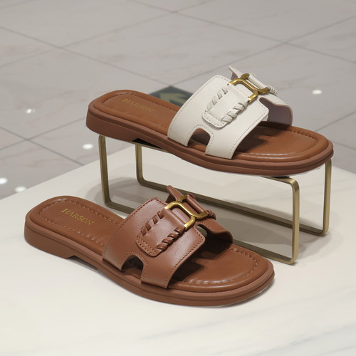 HM262805 哈森女鞋 HARSON 2026年夏款 金属一字拖鞋