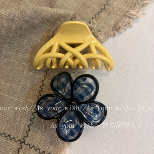 韩系复古格纹花朵抓夹女高级感后脑勺盘发鲨鱼夹发抓头饰发夹发饰