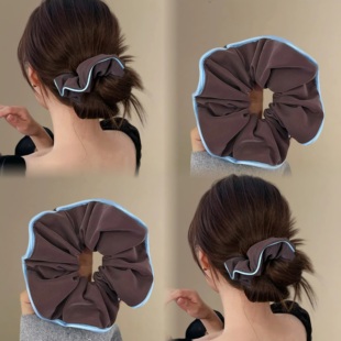 可露丽风简约咖色蓝边大肠发圈新款 秋冬复古百搭鲨鱼夹低马尾发绳