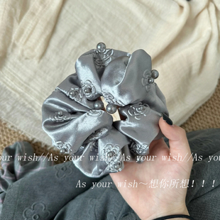 月照细霜 侧扎低马尾发饰 缎面提花发绳百搭高级感大肠发圈新中式