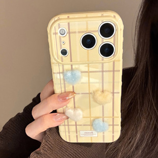 毛茸茸爱心适用iphone16手机壳苹果17promax立体13韩系15亮面12软