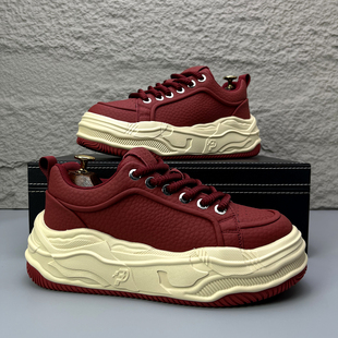 高级感潮牌轻奢时尚红色休闲板鞋男款潮流秋季新款厚底增高男鞋子