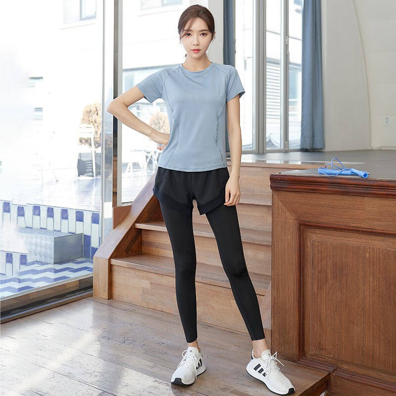 群莎瑜伽服套装女健身服大码显瘦宽松舞蹈跑步运动套装透气速干衣