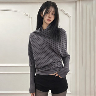 SWEETOWN韩系穿搭#复古条纹高领马蹄袖T恤百搭宽松显瘦外穿上衣女