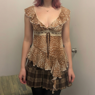 SWEETOWN俏皮可爱#复古小鹿斑点印花荷叶边v领T恤古着小众上衣女