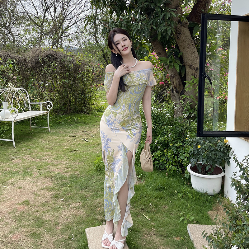 linecollar花边吊带连衣裙