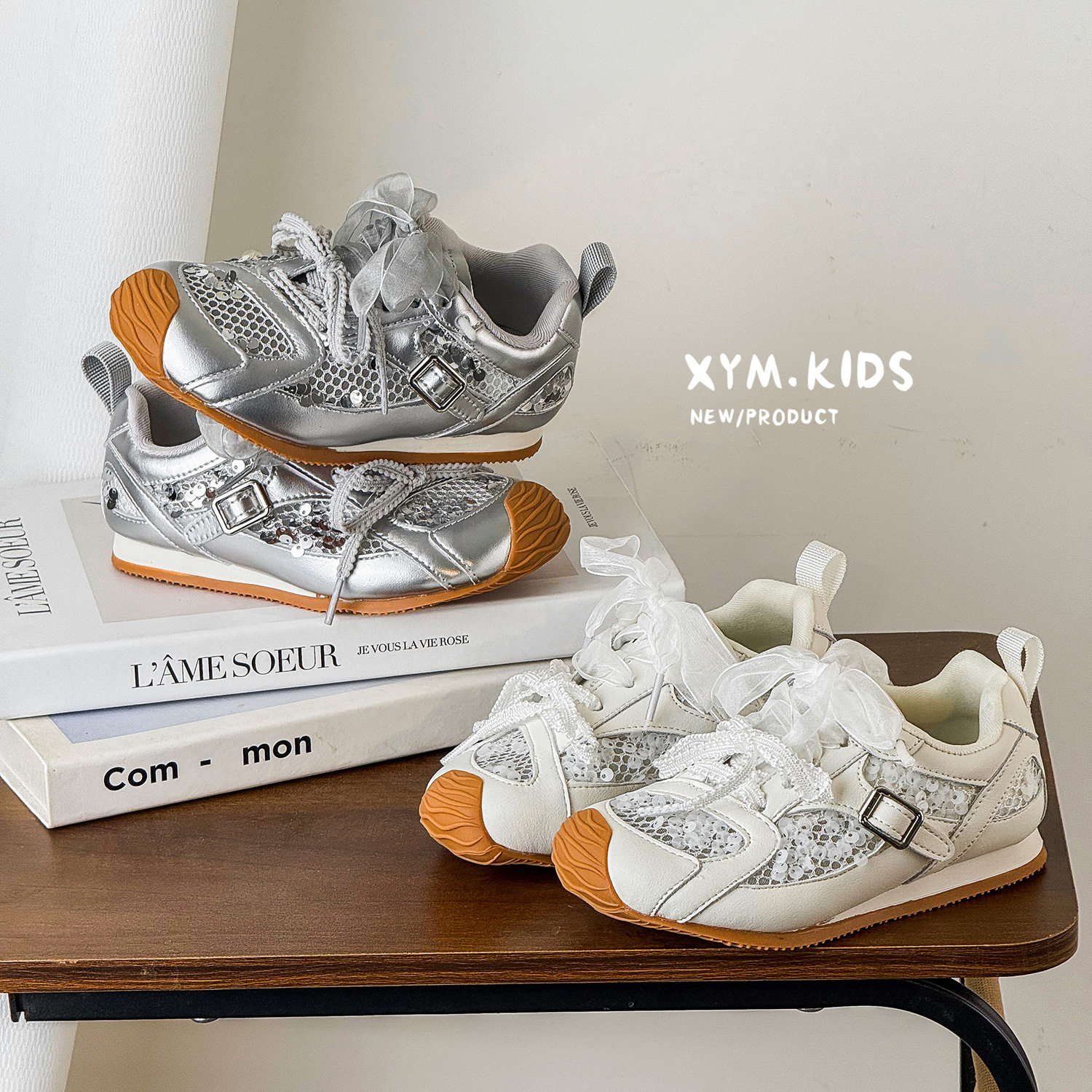 纯真品牌童装 春款儿童鞋子 韩版女童运动鞋亮片双系带单网德训鞋