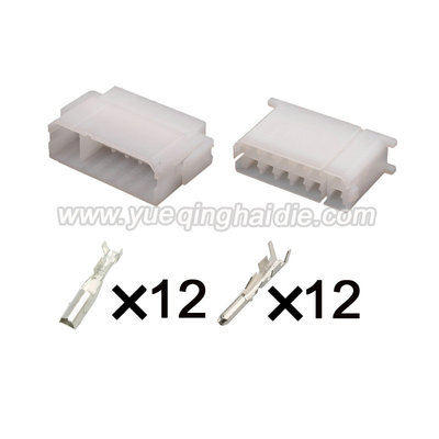 12孔系列线束插头汽车连接器