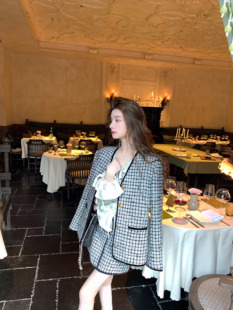 单排金扣小香外套半裙粗花格纹呢套装 YEXIAOTING叶小婷 朝与暮