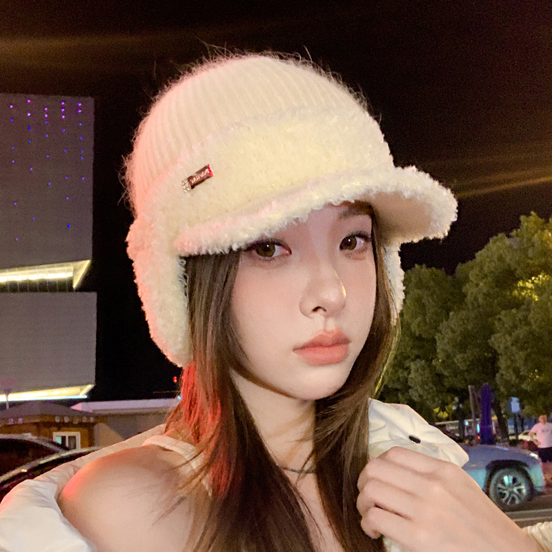 保暖针织毛线帽女护耳防寒鸭舌帽