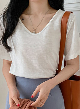 漂亮大V领棉白色t恤女短袖2026新款大领口鸡心领上衣宽松韩0521d