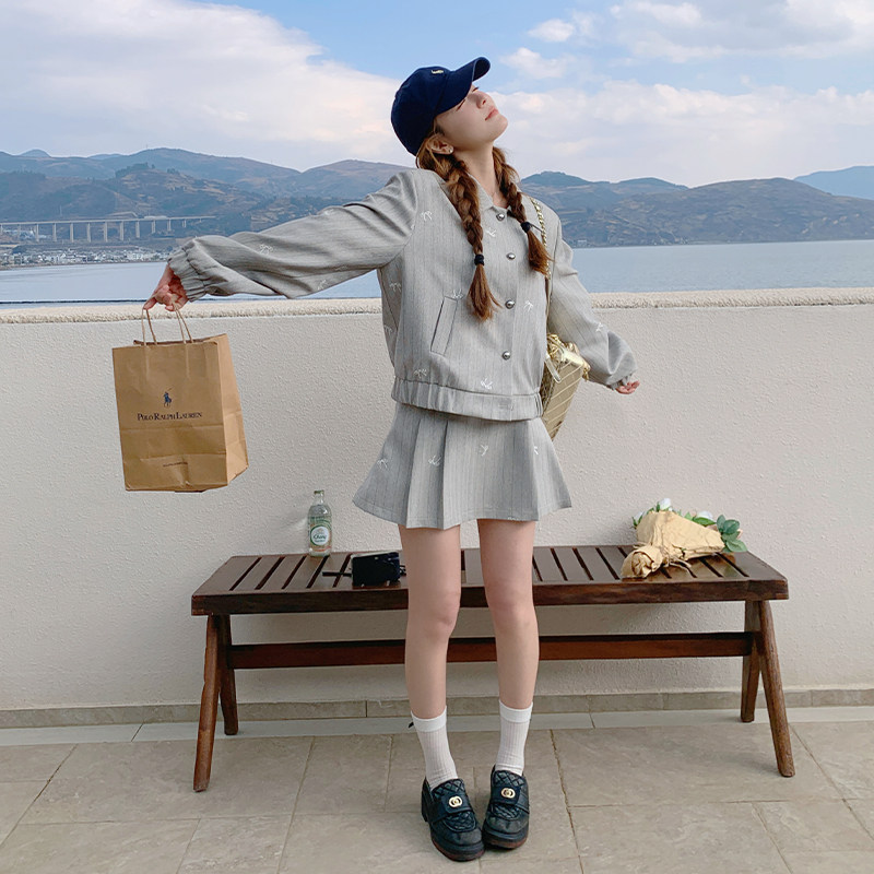 高级感甜美刺绣套装女2025春秋季新款显瘦夹克外套百褶短裙两件套,女装套装/套裙,2C268