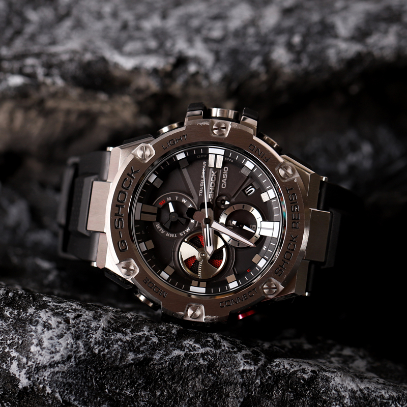 卡西欧G-SHOCK钢铁之心太阳能