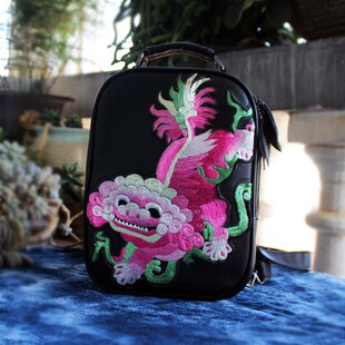 民族风手工刺绣双肩包复古国风头层牛皮手提斜挎女包孤品老绣包