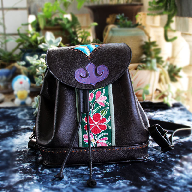 民族风老绣手工刺绣打籽绣双肩背包复古国风头层牛皮双肩女包孤品