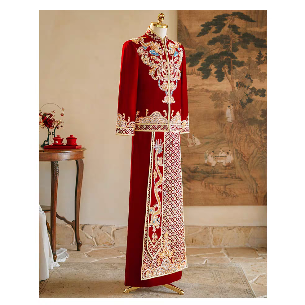 丝绒秀禾服新郎装男士结婚服2025新中式复古结婚礼服冬龙凤褂大码