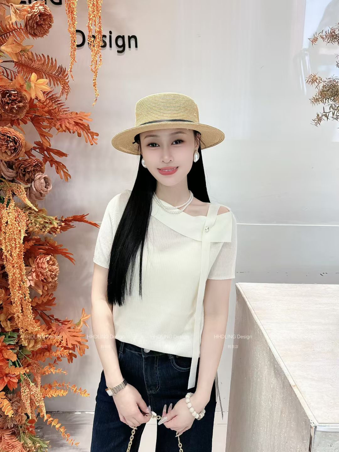 2025早秋新韩版时尚百搭显瘦宽松休闲针织衫女潮露肩短袖针织衫