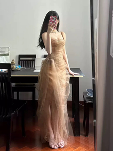 越南小众仙女薄纱蕾丝氛围感鱼骨束腰显瘦生日礼服绝美度假连衣裙