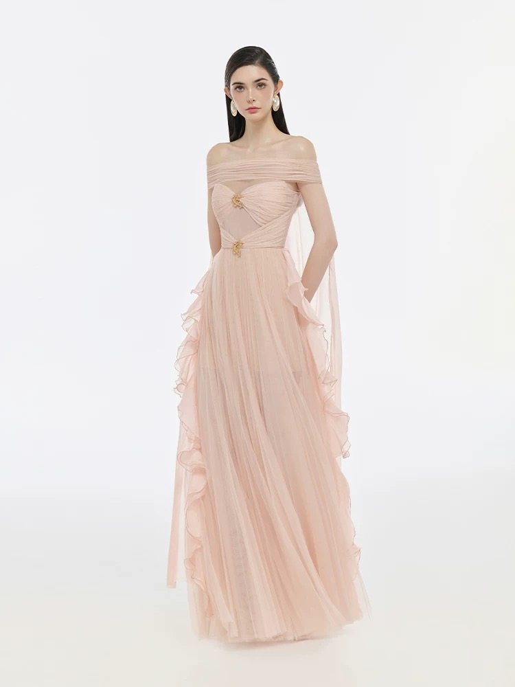 高定仙女一字肩网纱胸垫褶皱蝴蝶形抹胸胸针百褶大摆披肩拖地长裙