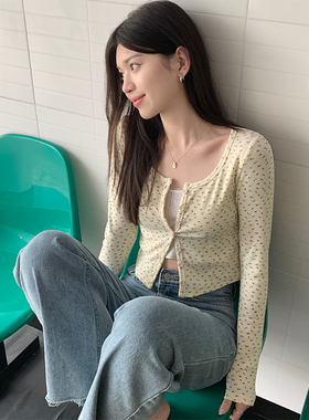 韩版小碎花短开衫外套甜美女装软糯百搭单排扣圆领修身针织上衣