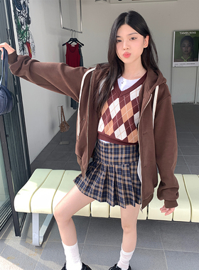 早春美式穿搭复古美拉得咖色休闲卫衣女连帽加绒加厚百搭拉链外套