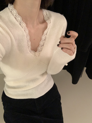 全羊毛蕾丝拼接打底衫V领韩系女